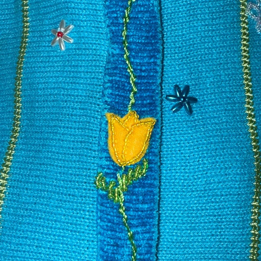 Vintage The Quaker Factory Blue Hand Embroidered Beaded Flowers Bunny Cardigan L - Picture 13 of 16